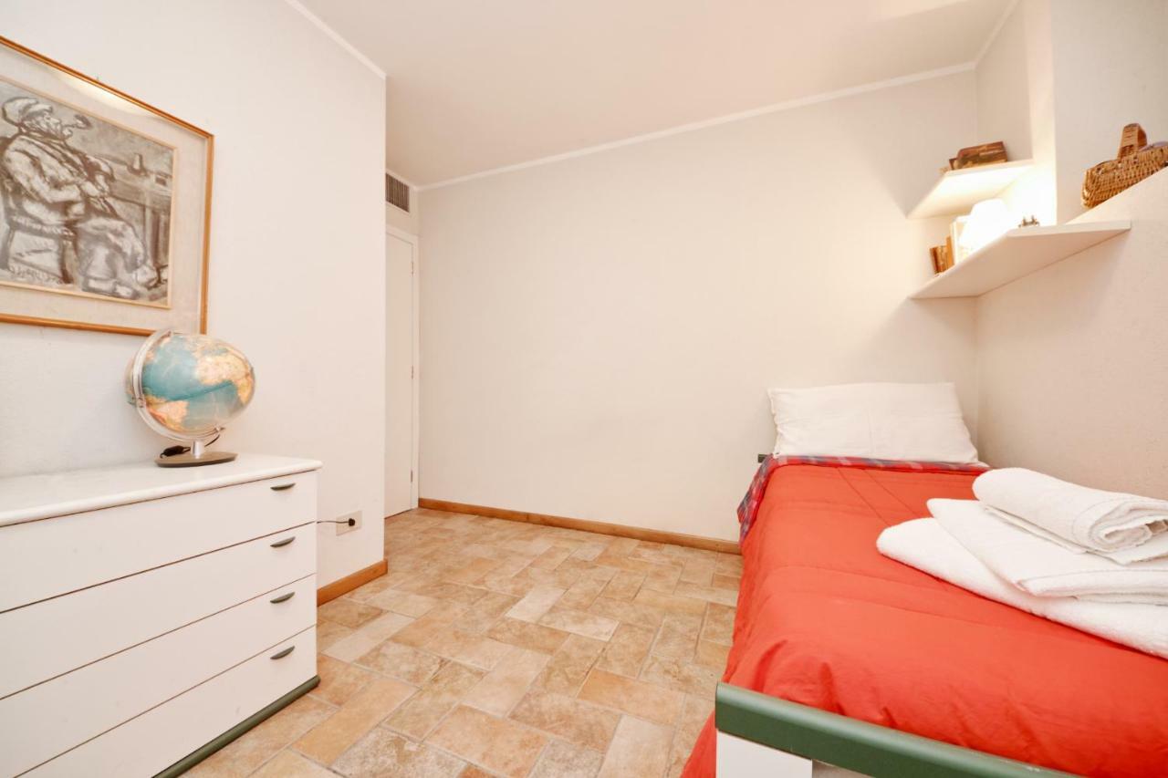 Villa Mira - Pool - View - Aircon لوناتو المظهر الخارجي الصورة