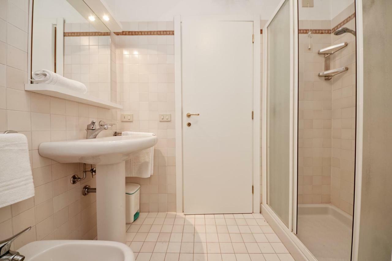 Villa Mira - Pool - View - Aircon لوناتو المظهر الخارجي الصورة