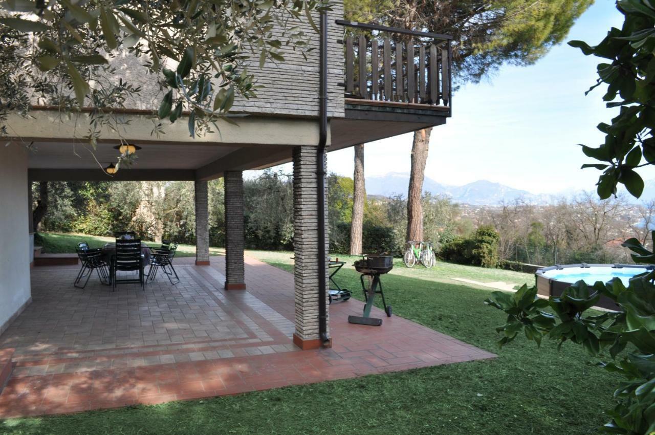 Villa Mira - Pool - View - Aircon لوناتو المظهر الخارجي الصورة